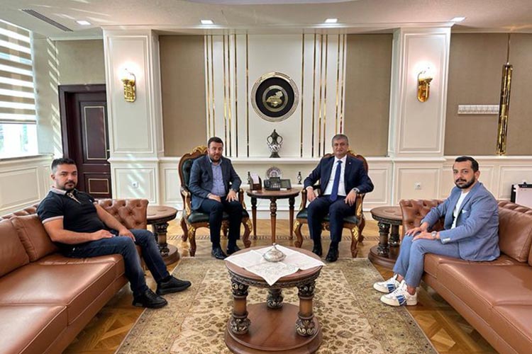 İdari ve Mali Hizmetler Başkanımız Sn. Nurullah Hamidi Karabük Valisi Sn. Mustafa Yavuz’ u Makamında Ziyaret edip Federasyonumuz Adına Hayırlı Olsun Dileklerini İletti